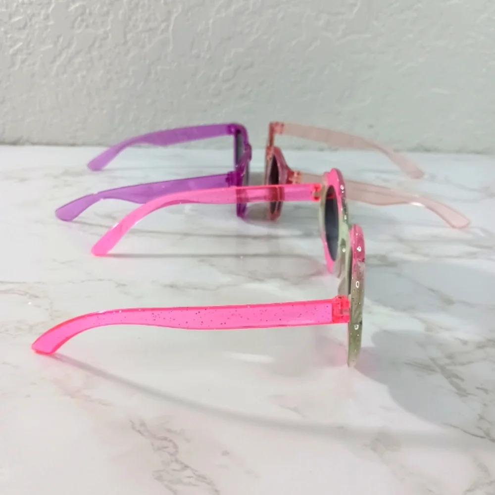 Disney Princess Nightlight & 3 Pairs of Girls Sunglasses - Pink and Purple